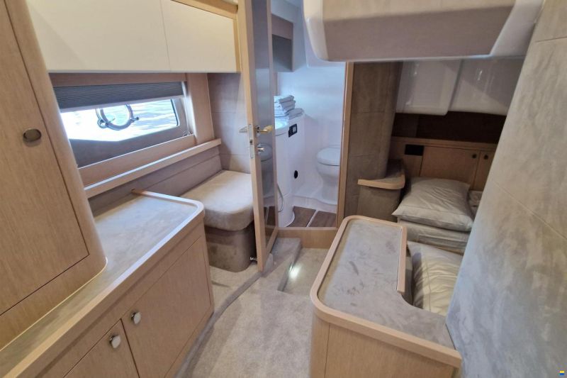 Focus Motor Yacht Power 44