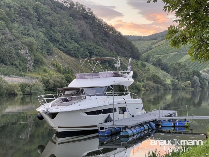 Prestige 500 Fly