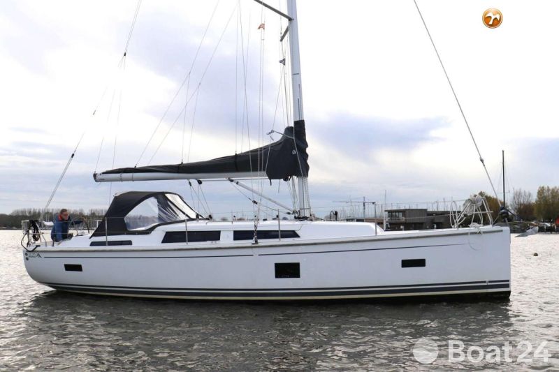 Hanse 388