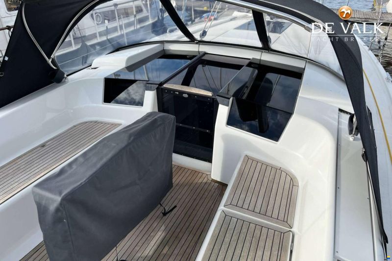 Hanse 388
