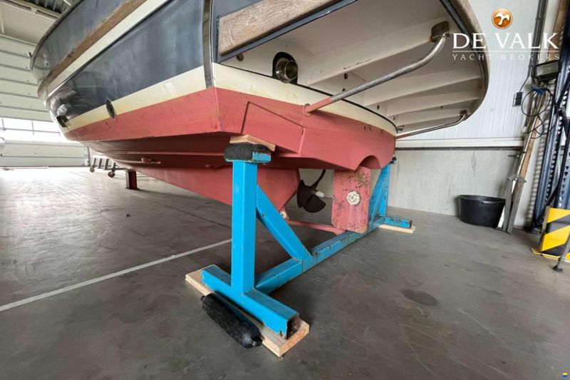 Rhea Marine 750