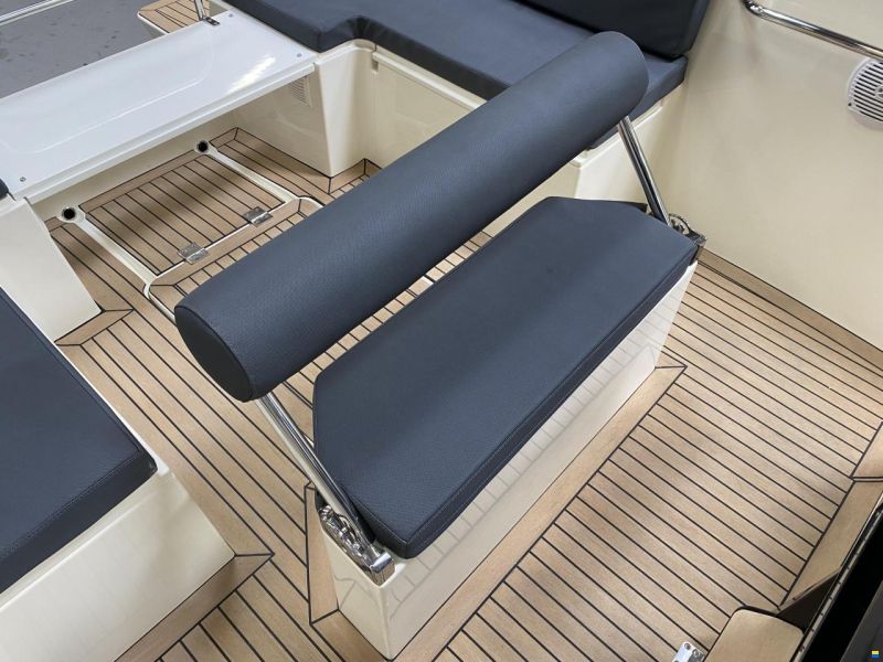 NUVA Yachts M6 Open