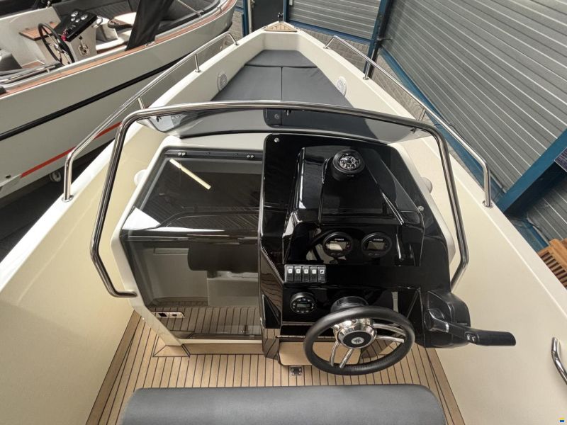 NUVA M6 Open