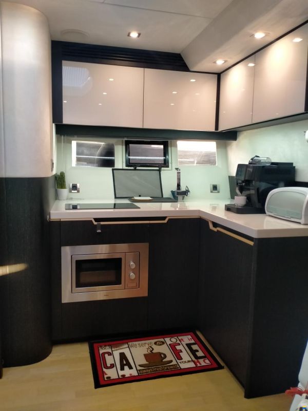 Galeon 445 HTS
