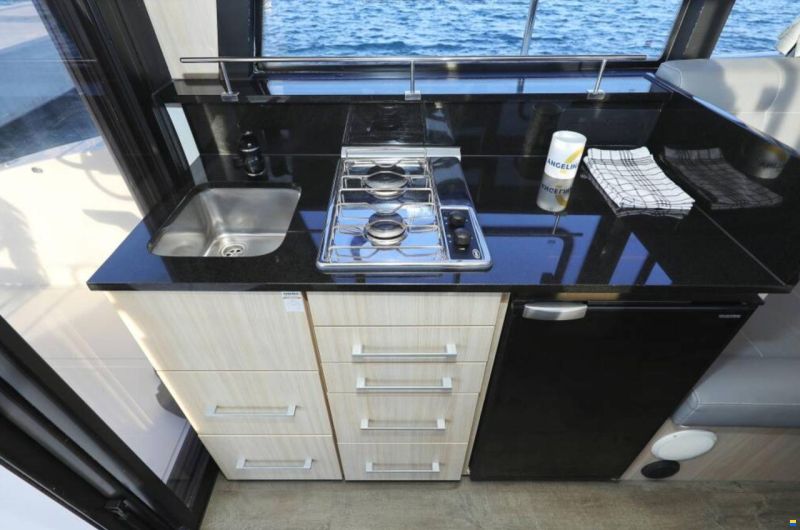 Cobra Futura 40 Grand Horizon