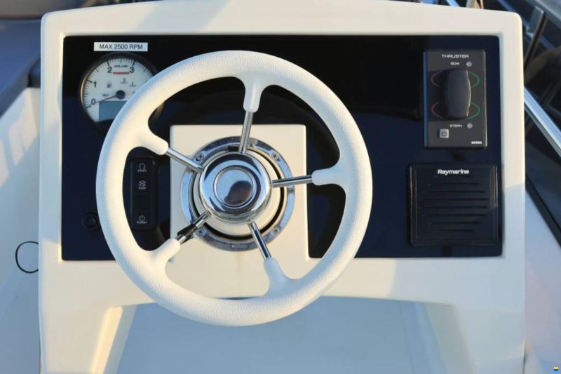 Cobra Futura 40 Grand Horizon