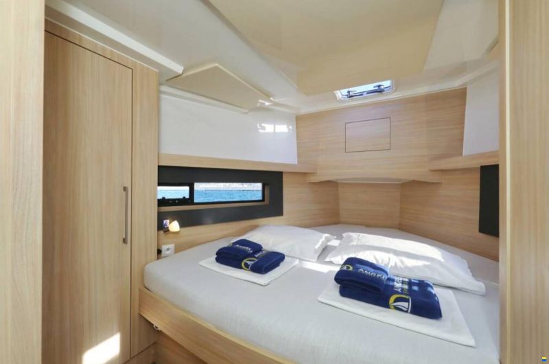 Cobra Futura 40 Grand Horizon