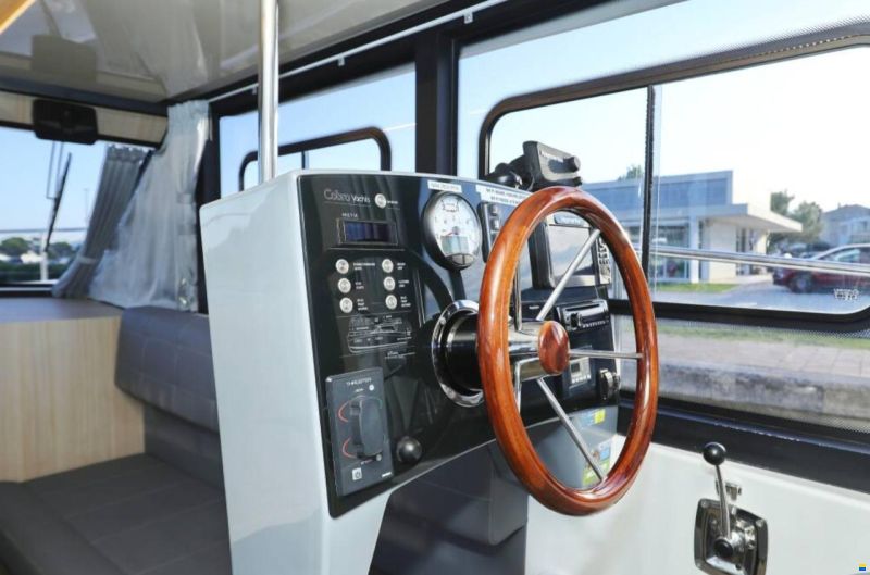 Cobra Futura 40 Grand Horizon
