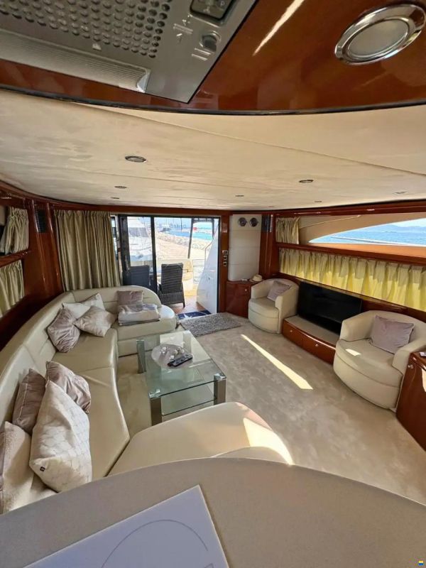 Princess 21M