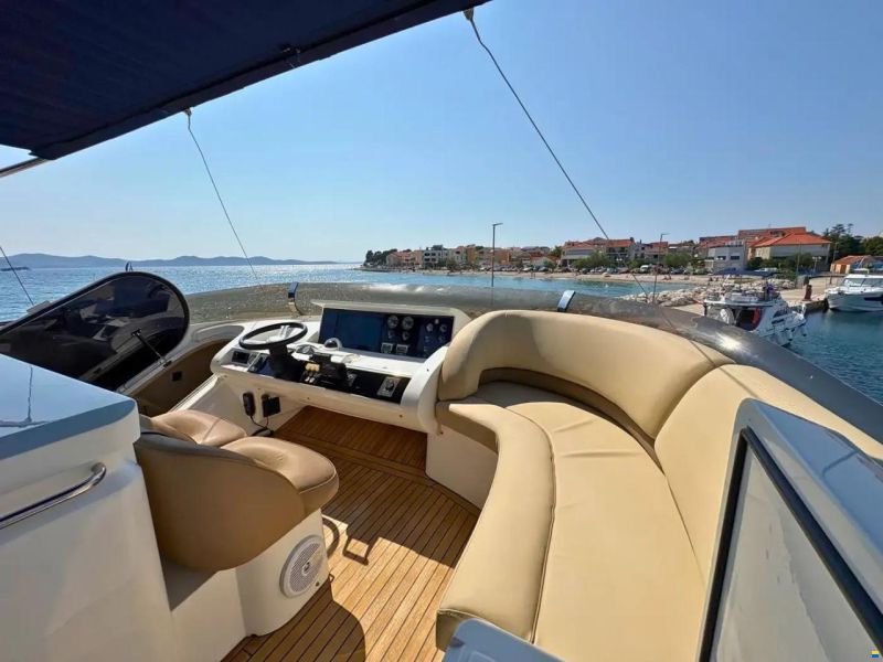 Princess 21M