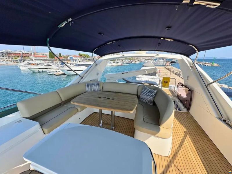 Princess 21M