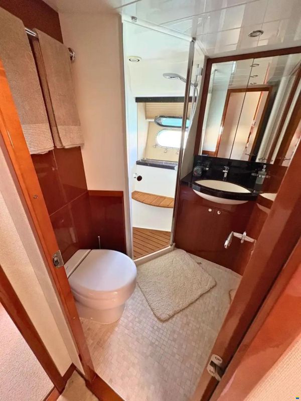 Princess 21M