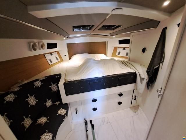 Sovereign 54