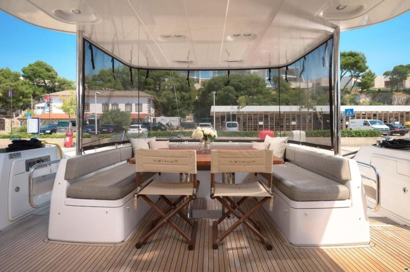 Azimut Magellano 66