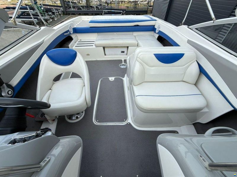 Bayliner 225 Bowrider