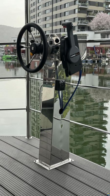 Trimaran