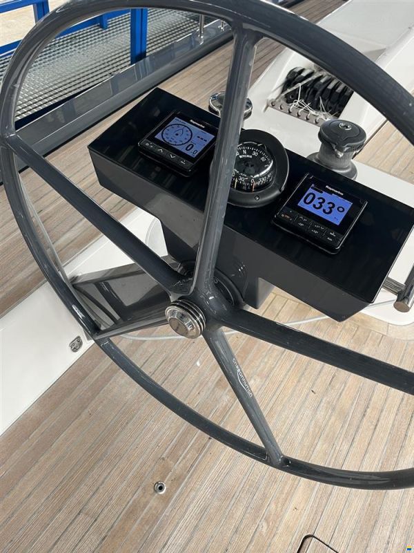 X-Yachts X-49