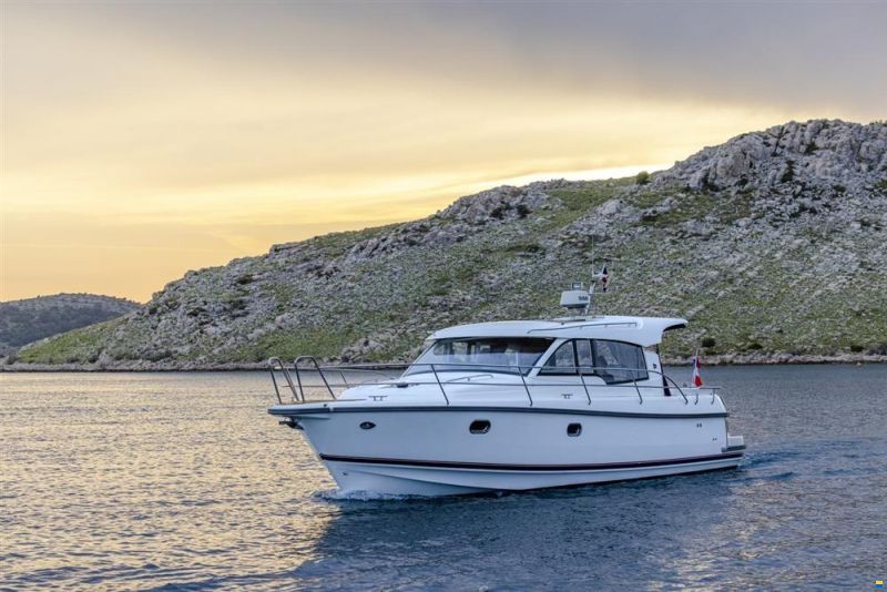Nimbus boats 365 coupe