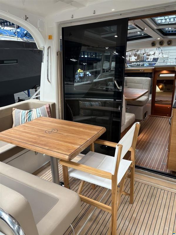 Nimbus boats 365 coupe