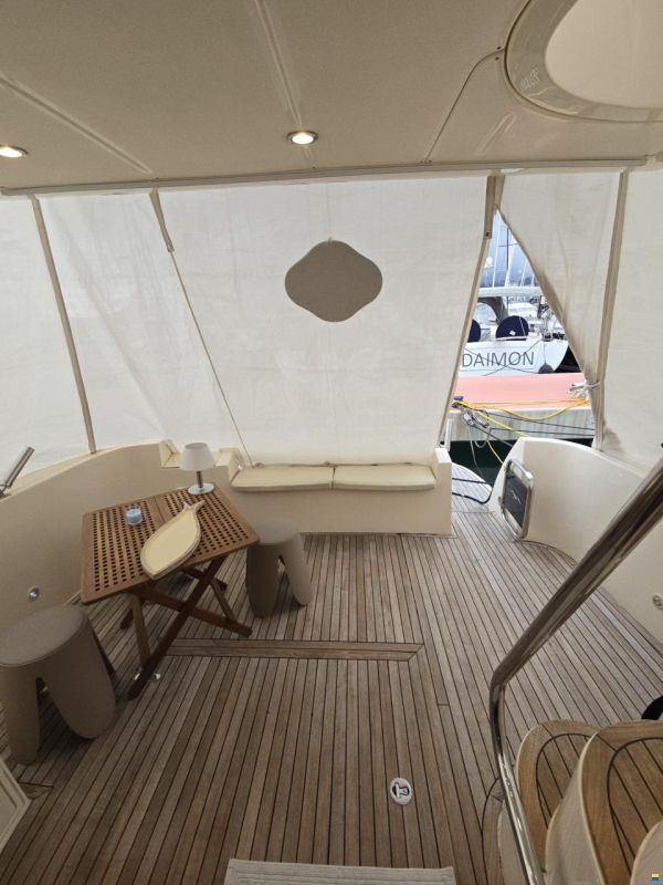 Intermare 43 FLY