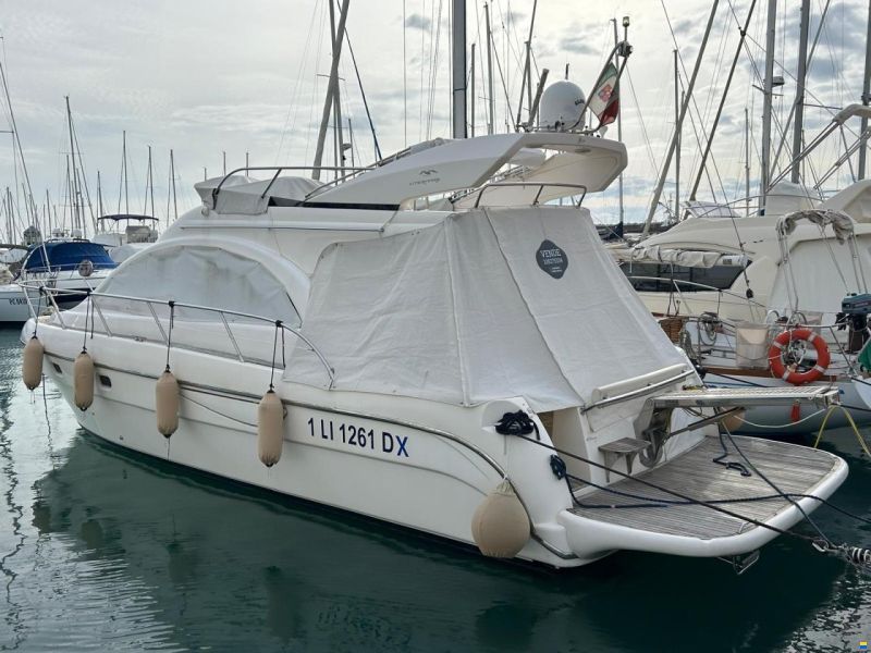 Intermare 43 FLY