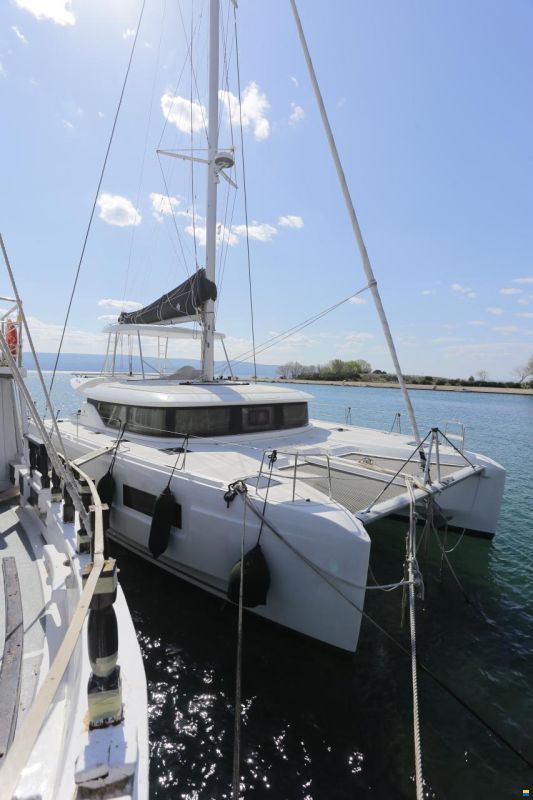 Lagoon 46