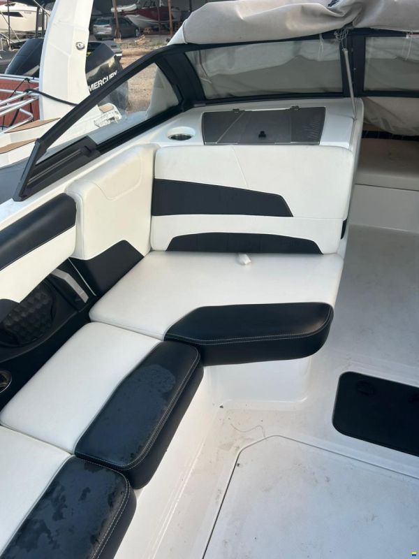 Malibu 22 LSV