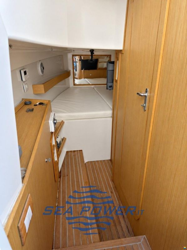 Pirelli 11 cabin