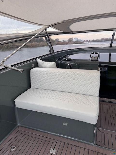 VanDutch 40