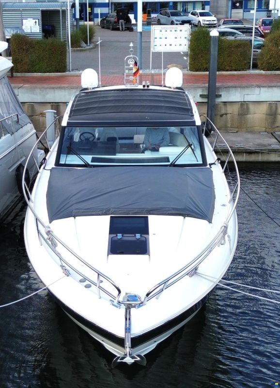 Princess V39