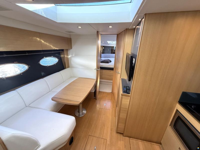 Princess V39