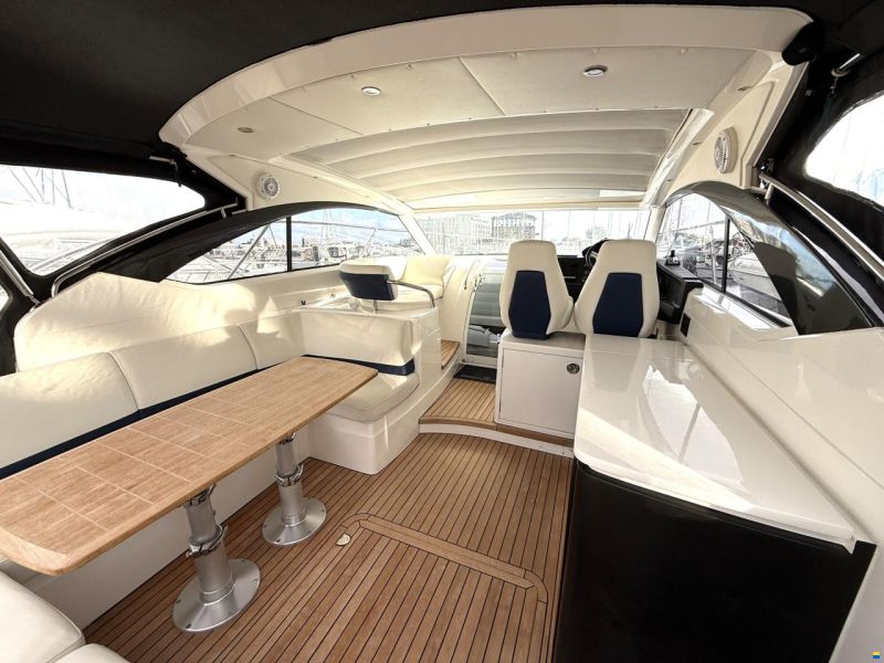 Princess V39