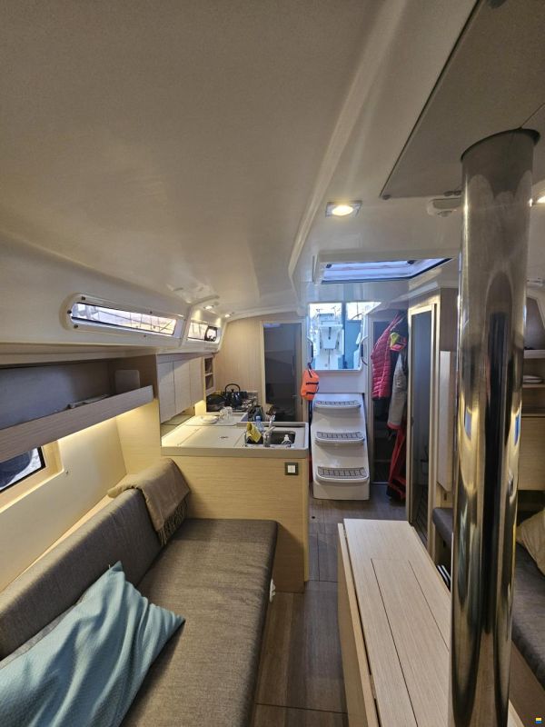 Beneteau Oceanis 34.1