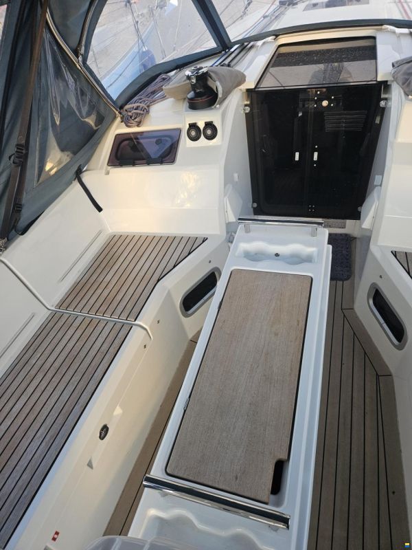 Beneteau Oceanis 34.1