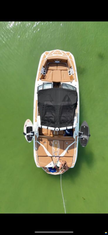 Centurion Nv213 2025