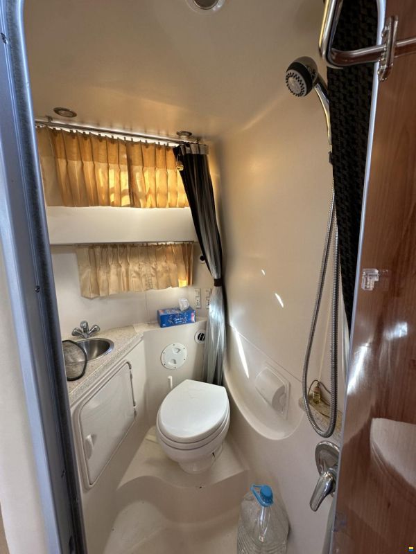 Regal 3060 Window Express