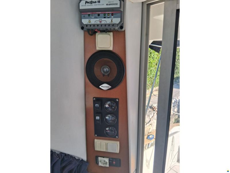 Beneteau Antares 8.8