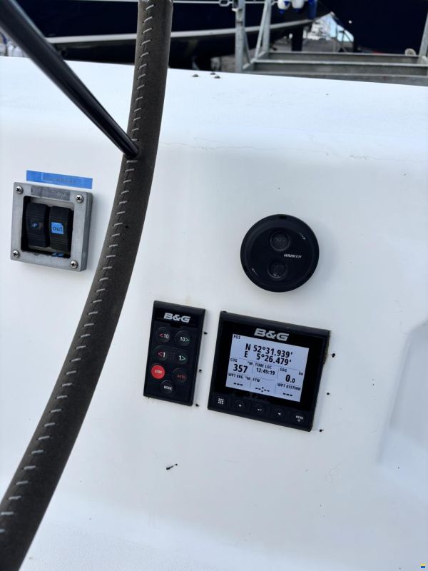 King Marine KING 40