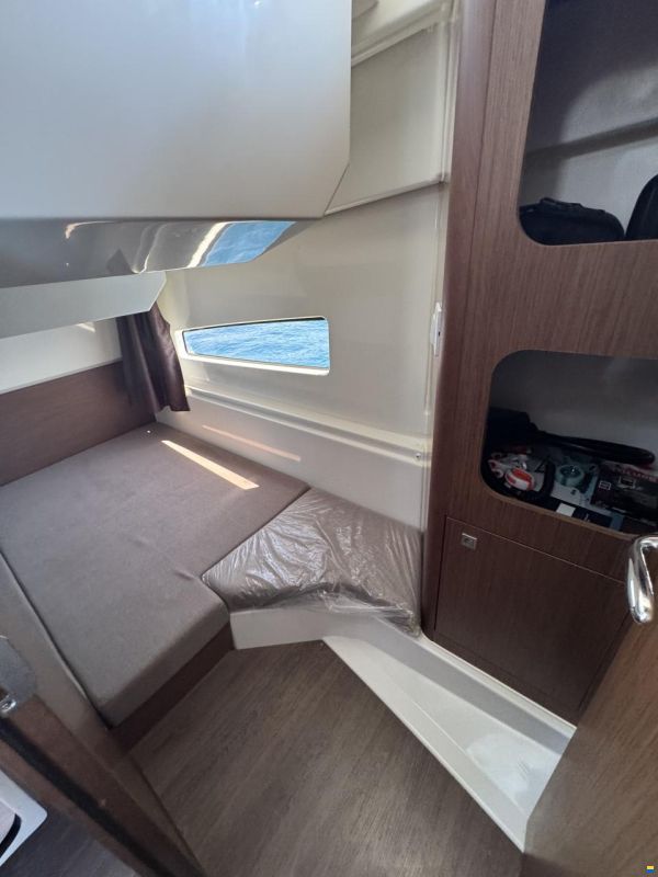 Beneteau Antares 9 OB