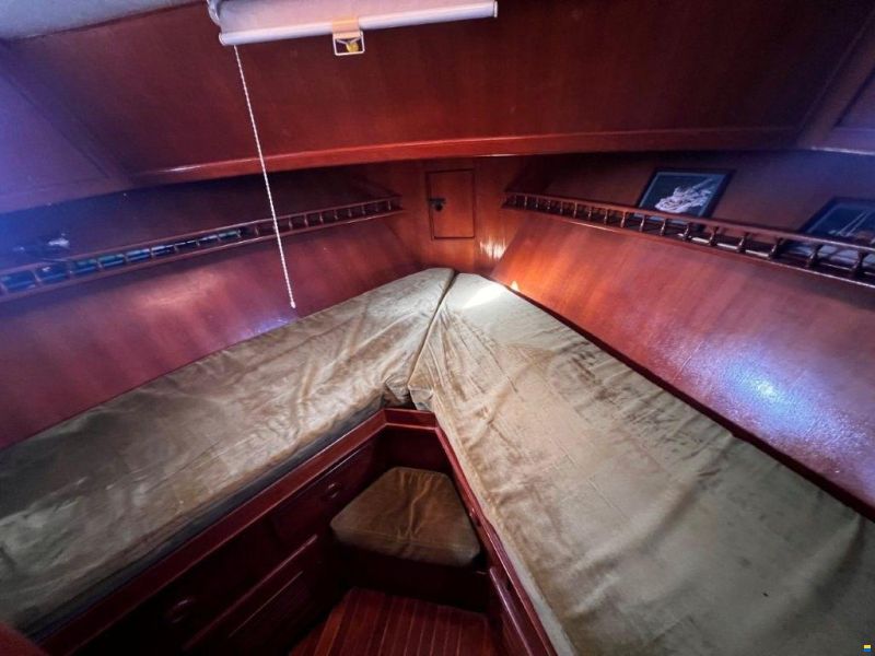 Trader Tarquin 44'