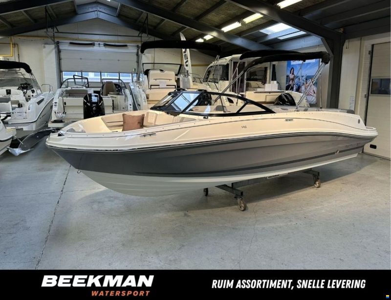 Bayliner VR6 Bowrider