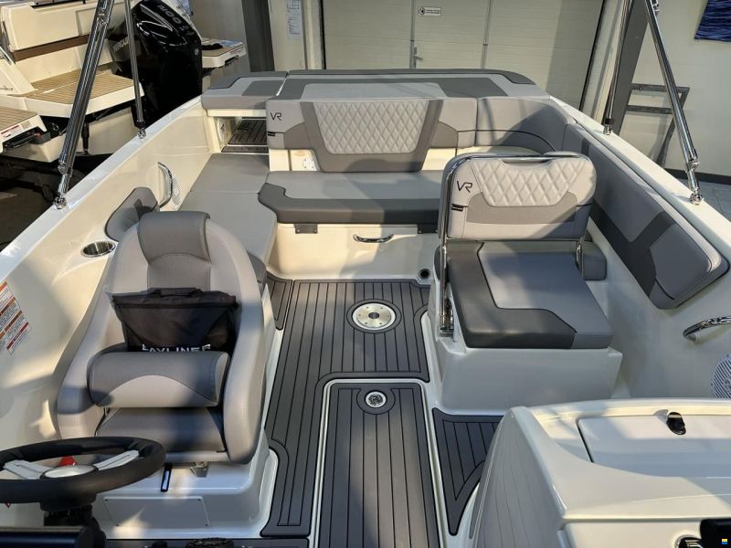 Bayliner VR6 Bowrider