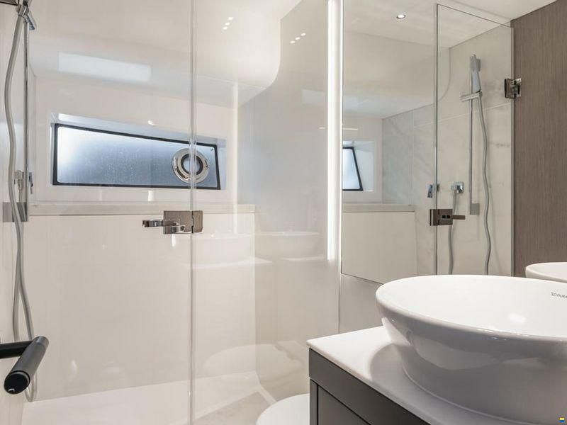 Sunseeker Superhawk 55