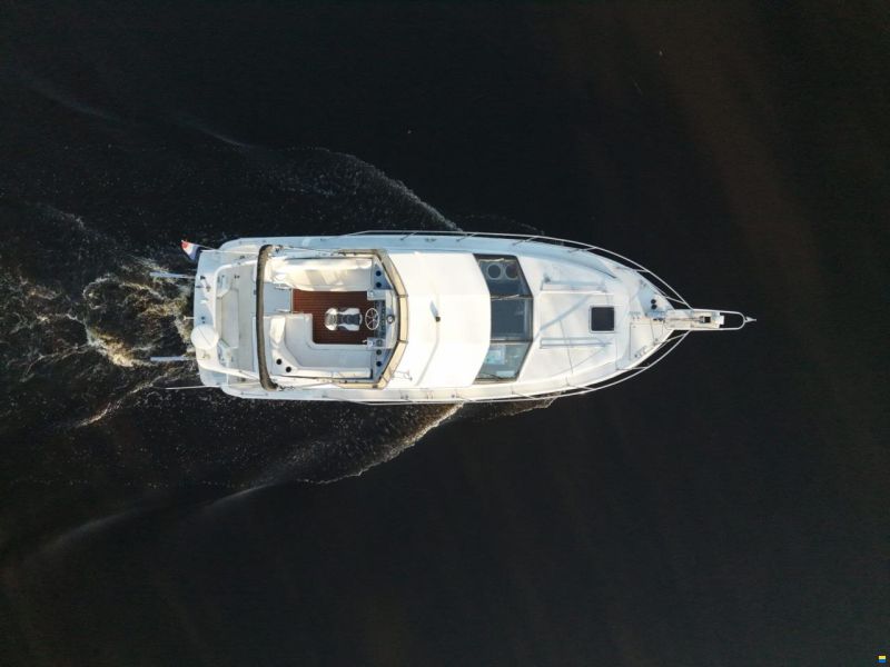 Bayliner 3688 Flybridge