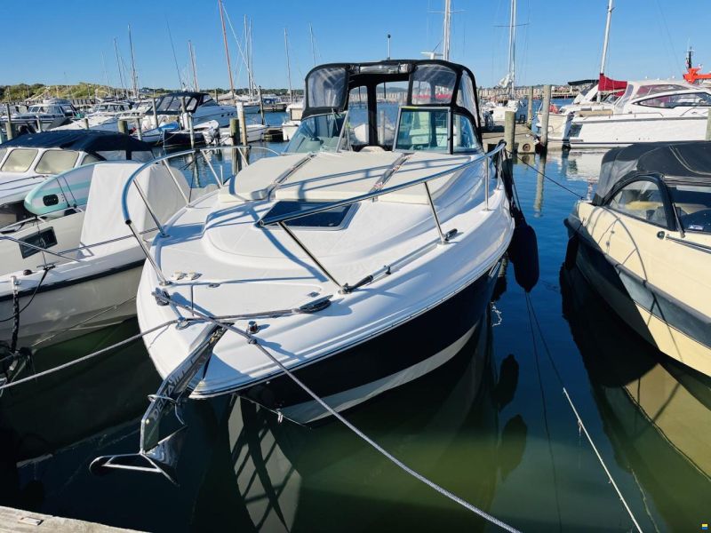 Chaparral 290 Signature