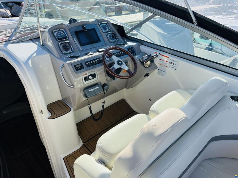 Chaparral 290 Signature