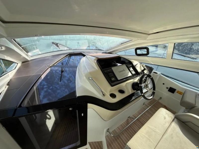 Beneteau GT40
