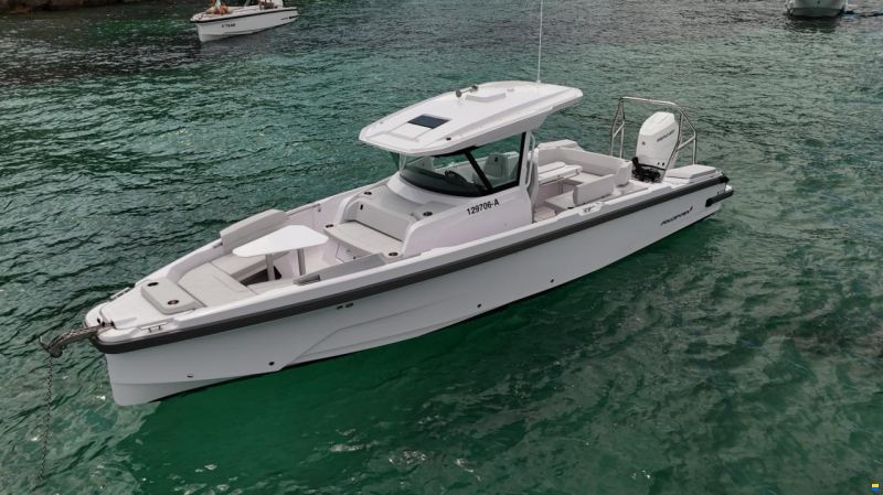 Axopar 29CCX