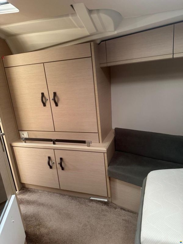 Jeanneau Yacht 51