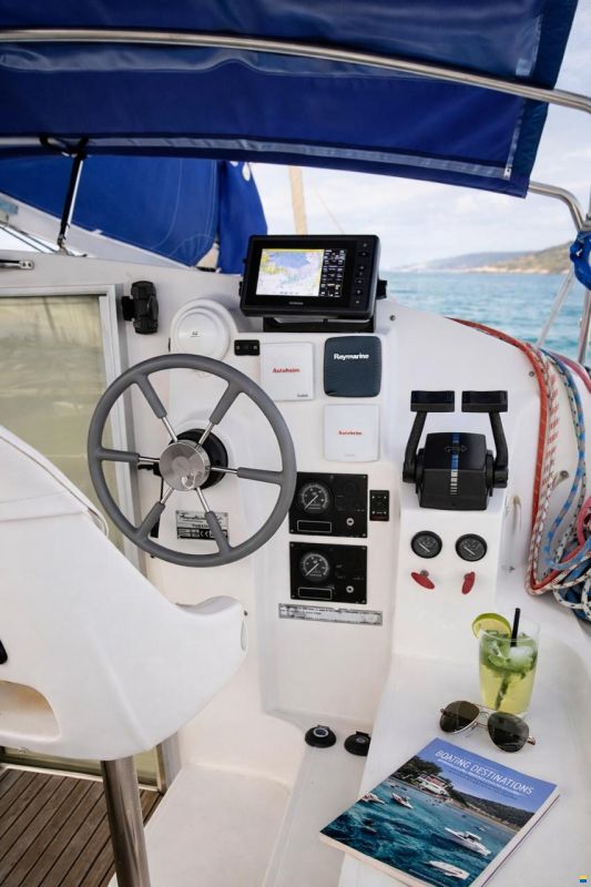 Fountaine Pajot Tobago 35